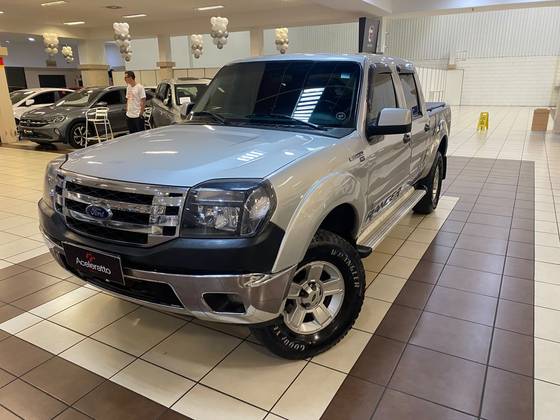 FORD RANGER 3.0 XLT 4X4 CD 16V TURBO ELETRONIC DIESEL 4P MANUAL FORD RANGER 3.0 XLT 4X4 CD 16V TURBO ELETRONIC DIESEL 4P MANUAL